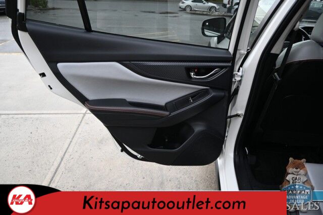 2022 Subaru Crosstrek Limited / AWD / Eye Sight Pkg / Power & Heated Leather Seats / Sunroof / NAV / Harman Kardon Speakers / Lane Depart & Blind Spot / Adaptive Cruise / Apple CarPlay & Android Auto / 34 MPG / 1-Owner Banglore