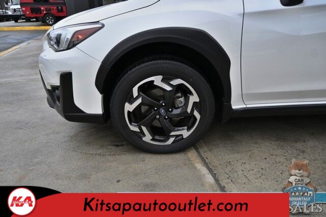 2022 Subaru Crosstrek Limited / AWD / Eye Sight Pkg / Power & Heated Leather Seats / Sunroof / NAV / Harman Kardon Speakers / Lane Depart & Blind Spot / Adaptive Cruise / Apple CarPlay & Android Auto / 34 MPG / 1-Owner Banglore