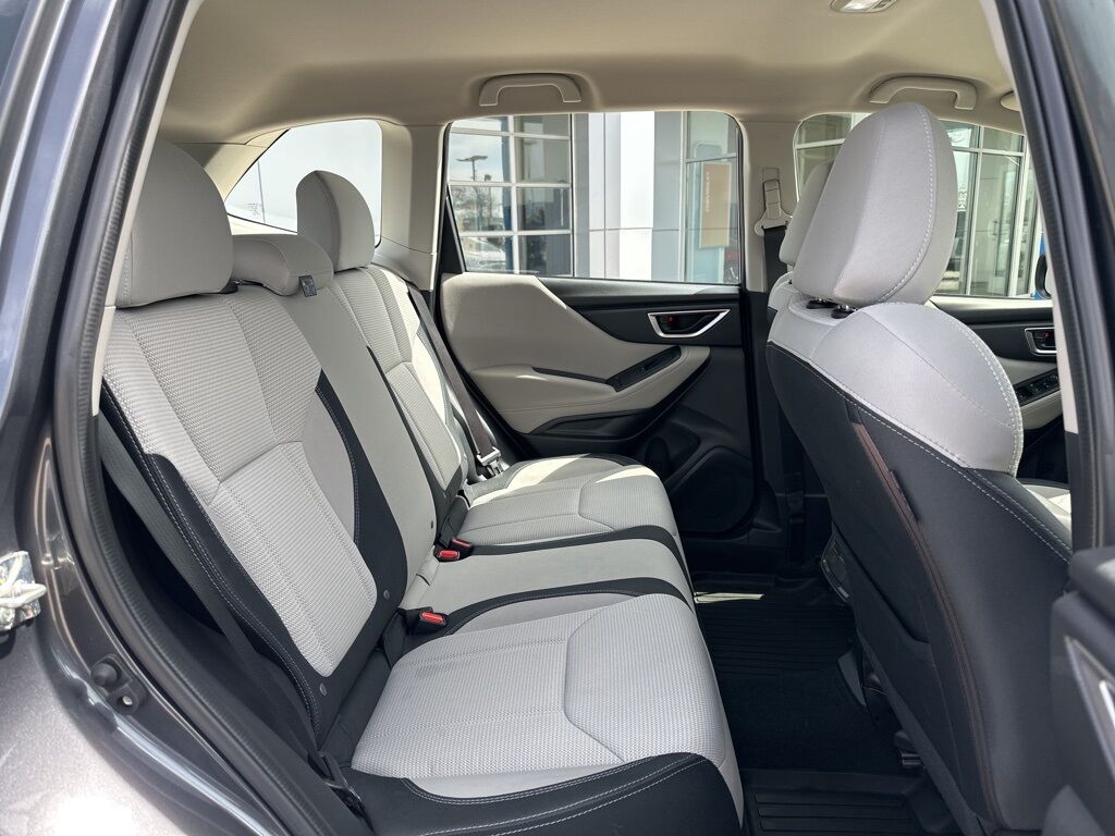 2022 Subaru Forester Base Manitowoc WI