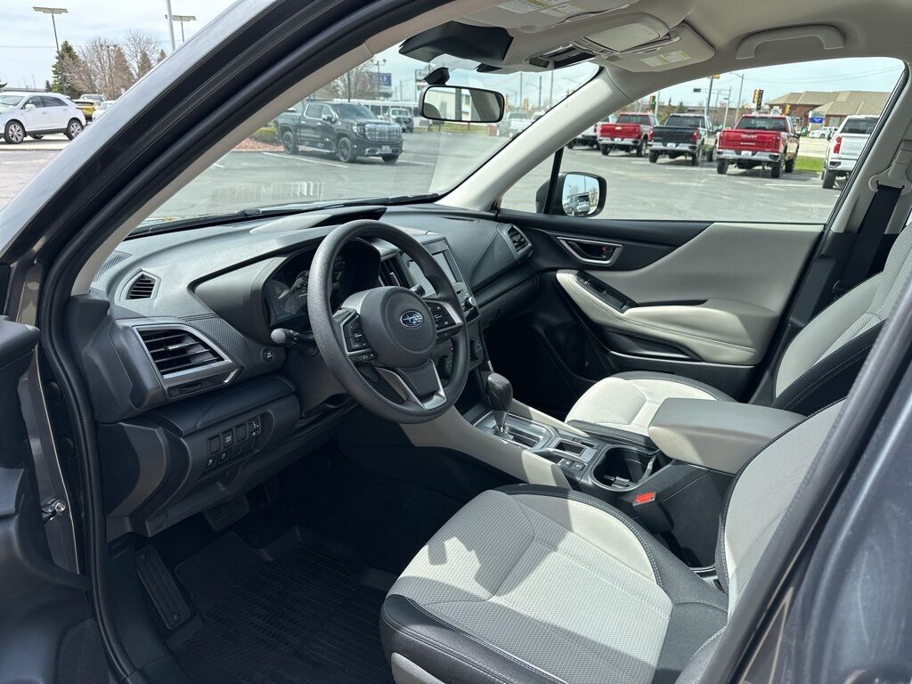 2022 Subaru Forester Base Manitowoc WI