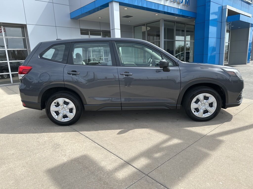 2022 Subaru Forester Base Manitowoc WI