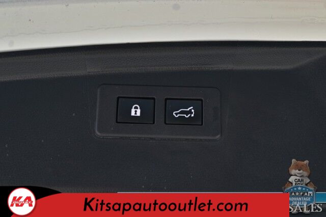 2022 Subaru Outback Limited / AWD / Eye Sight Pkg / Heated Leather Front & Rear Seats / Heated Steering / NAV / Sunroof / Harman Kardon Speakers / Adaptive Cruise & Blind Spot / Apple CarPlay & Android Auto / Tow Pkg / 33 MPG Banglore