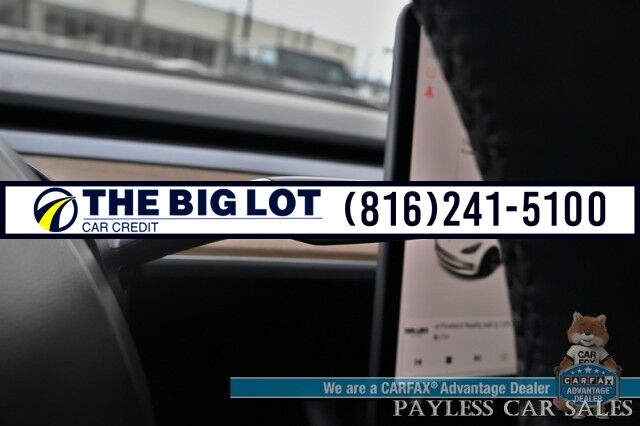 2022 Tesla Model 3 Long Range / AWD / Acceleration Boost Pkg / Front & Rear Heated Leather Seats / Heated Steering Wheel / NAV / Fixed Glass Roof / Lane Departure Alert / Bluetooth / Backup Camera / 358 Mile Range / 1-Owner Banglore