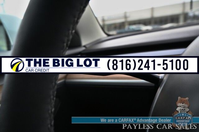 2022 Tesla Model 3 Long Range / AWD / Acceleration Boost Pkg / Front & Rear Heated Leather Seats / Heated Steering Wheel / NAV / Fixed Glass Roof / Lane Departure Alert / Bluetooth / Backup Camera / 358 Mile Range / 1-Owner Banglore