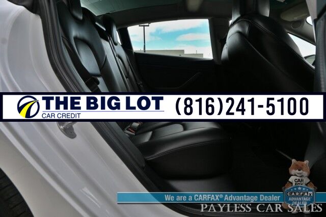 2022 Tesla Model 3 Long Range / AWD / Acceleration Boost Pkg / Front & Rear Heated Leather Seats / Heated Steering Wheel / NAV / Fixed Glass Roof / Lane Departure Alert / Bluetooth / Backup Camera / 358 Mile Range / 1-Owner Banglore