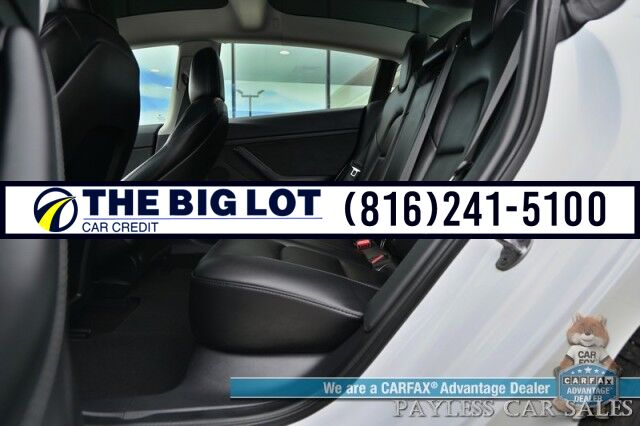 2022 Tesla Model 3 Long Range / AWD / Acceleration Boost Pkg / Front & Rear Heated Leather Seats / Heated Steering Wheel / NAV / Fixed Glass Roof / Lane Departure Alert / Bluetooth / Backup Camera / 358 Mile Range / 1-Owner Banglore