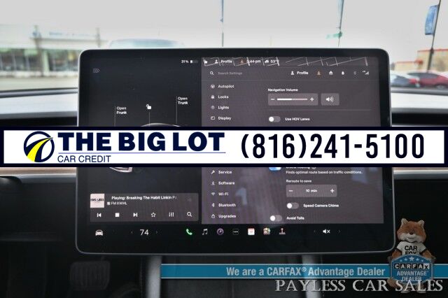 2022 Tesla Model 3 Long Range / AWD / Acceleration Boost Pkg / Front & Rear Heated Leather Seats / Heated Steering Wheel / NAV / Fixed Glass Roof / Lane Departure Alert / Bluetooth / Backup Camera / 358 Mile Range / 1-Owner Banglore