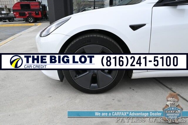 2022 Tesla Model 3 Long Range / AWD / Acceleration Boost Pkg / Front & Rear Heated Leather Seats / Heated Steering Wheel / NAV / Fixed Glass Roof / Lane Departure Alert / Bluetooth / Backup Camera / 358 Mile Range / 1-Owner Banglore