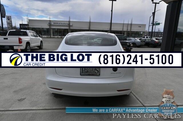 2022 Tesla Model 3 Long Range / AWD / Acceleration Boost Pkg / Front & Rear Heated Leather Seats / Heated Steering Wheel / NAV / Fixed Glass Roof / Lane Departure Alert / Bluetooth / Backup Camera / 358 Mile Range / 1-Owner Banglore