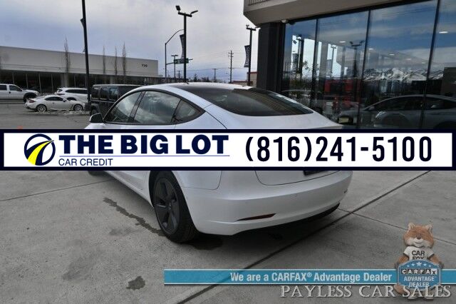 2022 Tesla Model 3 Long Range / AWD / Acceleration Boost Pkg / Front & Rear Heated Leather Seats / Heated Steering Wheel / NAV / Fixed Glass Roof / Lane Departure Alert / Bluetooth / Backup Camera / 358 Mile Range / 1-Owner Banglore