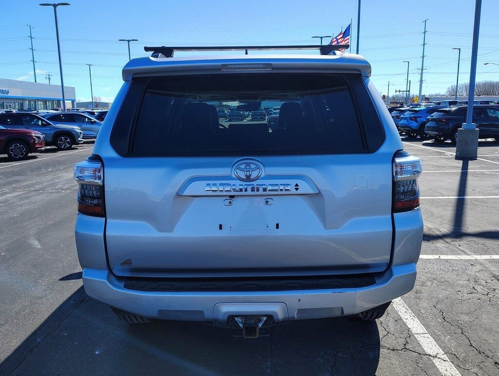 2022 Toyota 4Runner SR5 Premium Green Bay WI