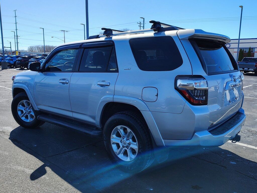 2022 Toyota 4Runner SR5 Premium Green Bay WI