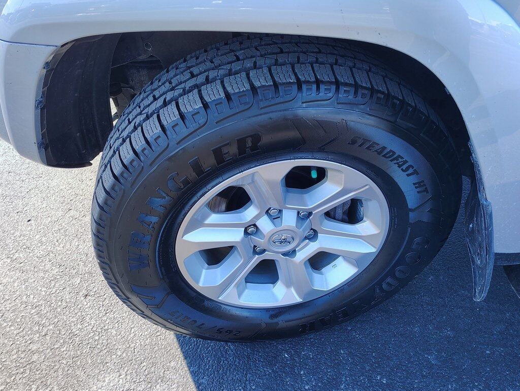 2022 Toyota 4Runner SR5 Premium Green Bay WI