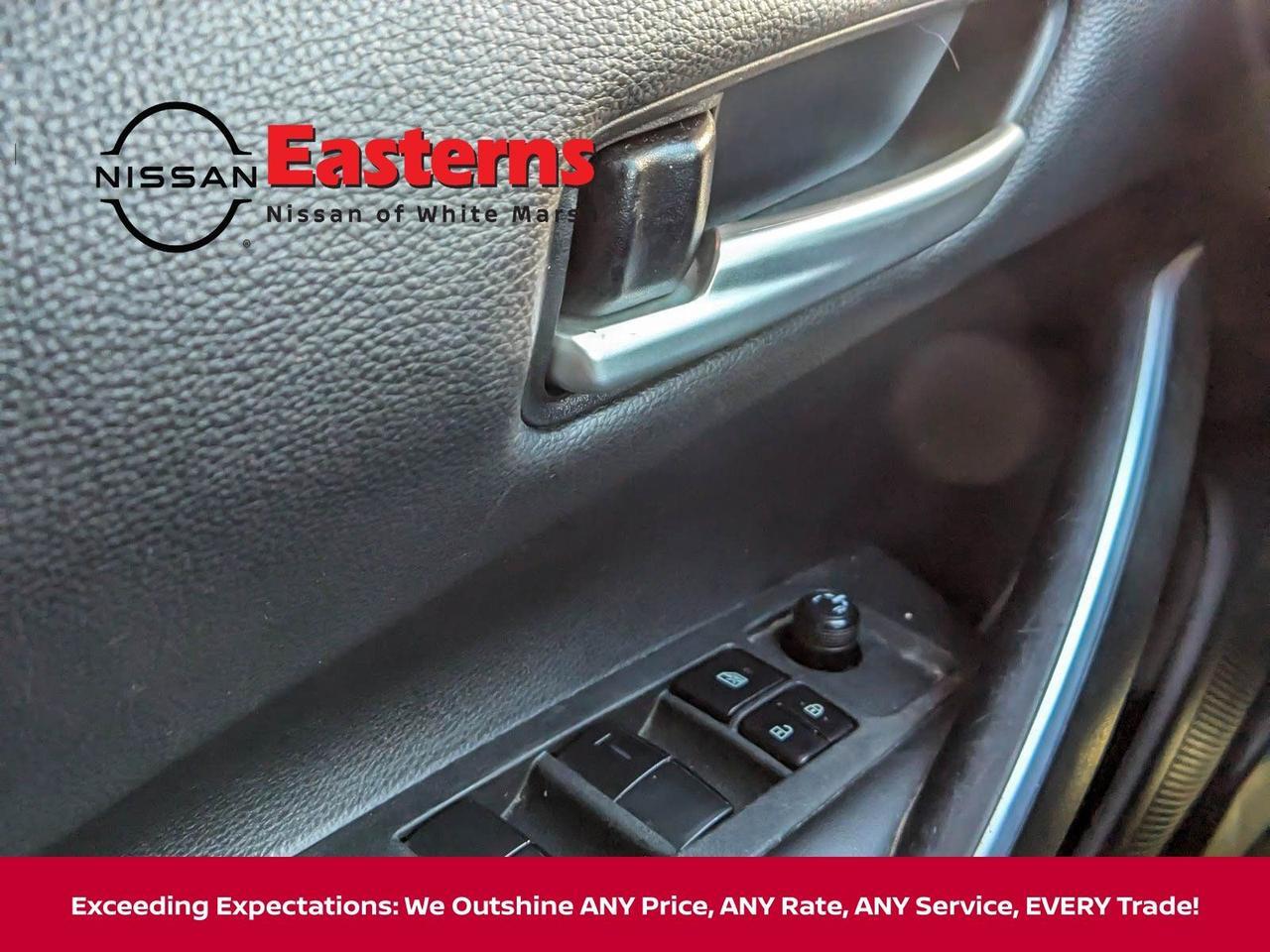 2022 Toyota Corolla SE Nightshade White Marsh MD