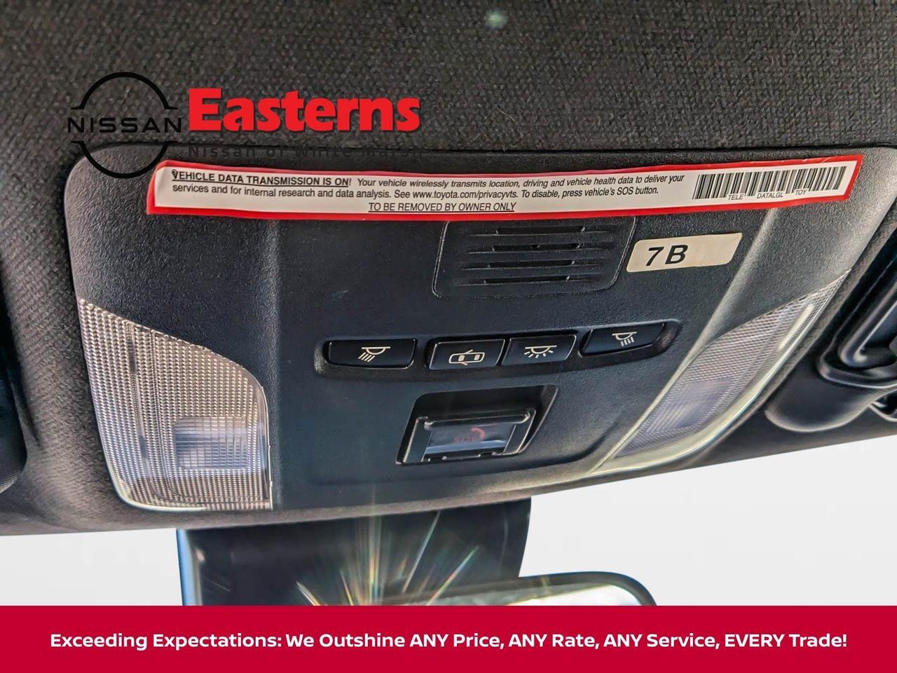 2022 Toyota Corolla SE Nightshade White Marsh MD