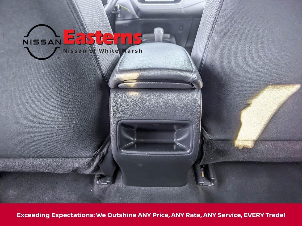 2022 Toyota Corolla SE Nightshade White Marsh MD