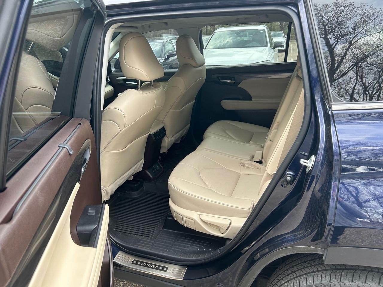 2022 Toyota Highlander Limited Oak Ridge TN