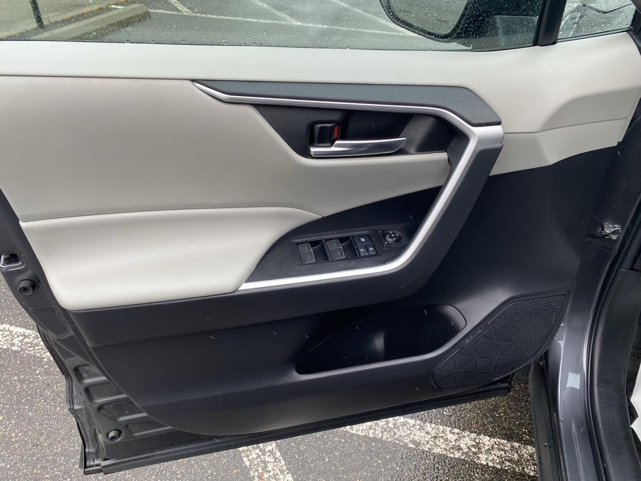 2022 Toyota RAV4 Hybrid XLE Ashland VA