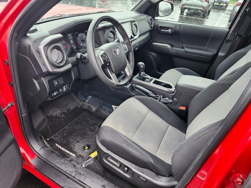 2022 Toyota Tacoma SR V6 Green Bay WI