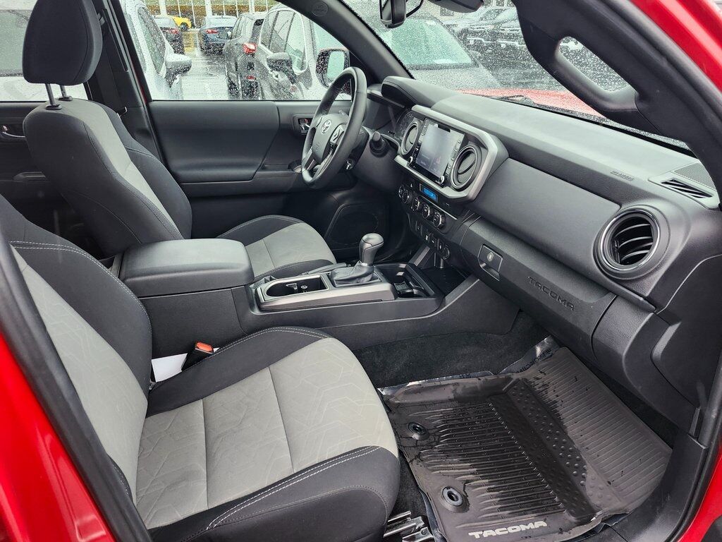 2022 Toyota Tacoma SR V6 Green Bay WI