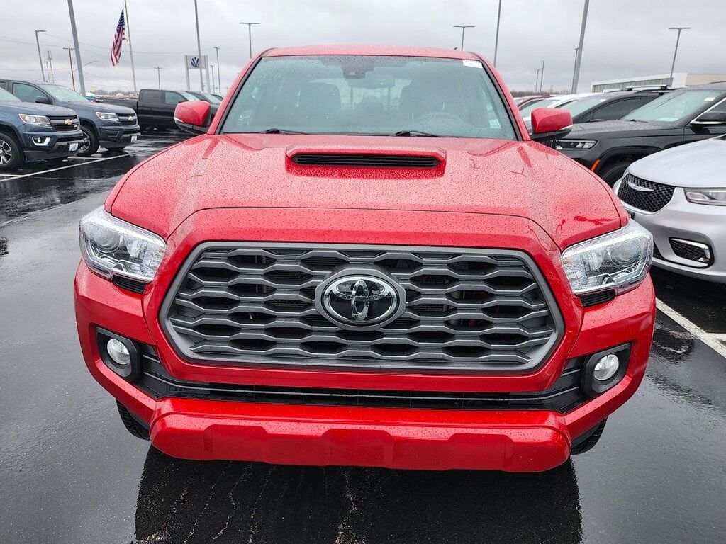 2022 Toyota Tacoma SR V6 Green Bay WI