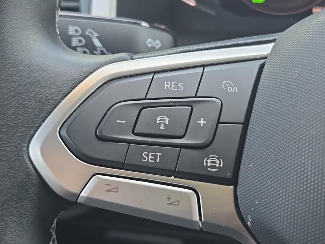 2022 Volkswagen Atlas Cross Sport 2.0T SE w/Technology Stafford VA