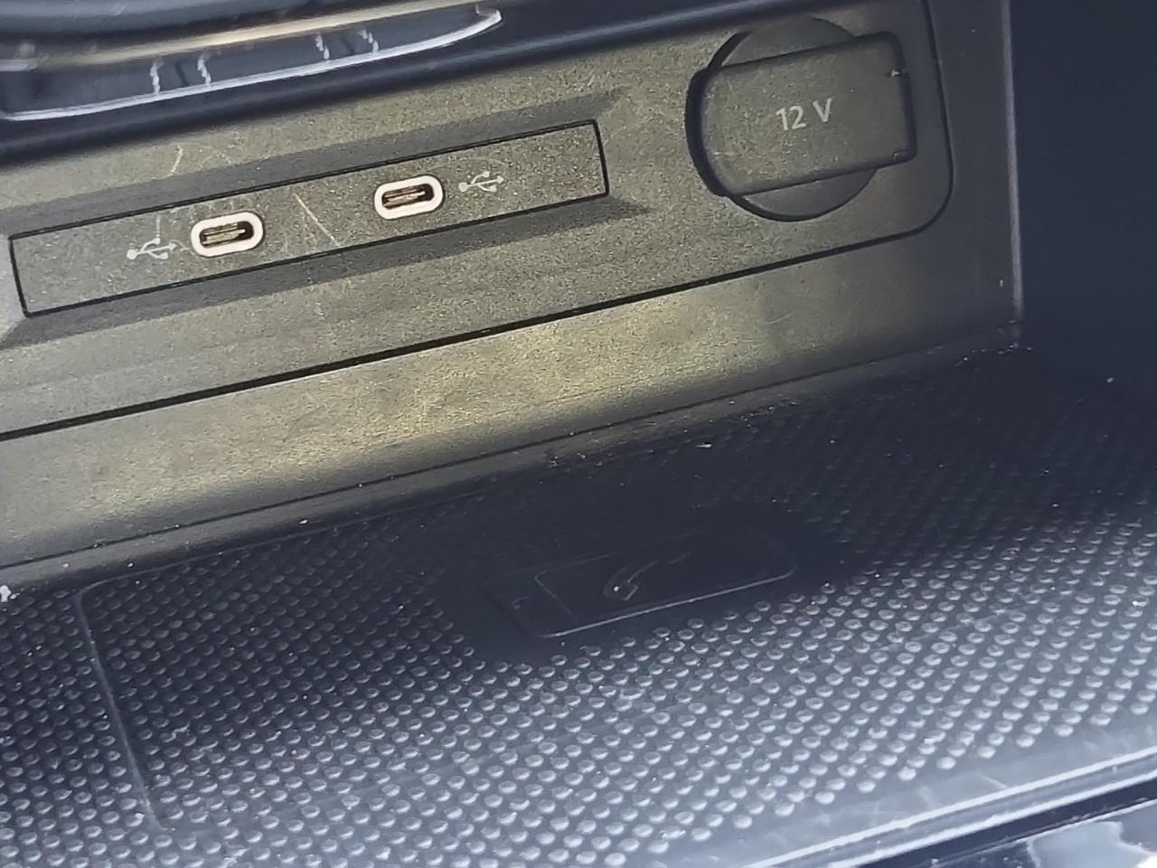 2022 Volkswagen Atlas Cross Sport 2.0T SE w/Technology Stafford VA