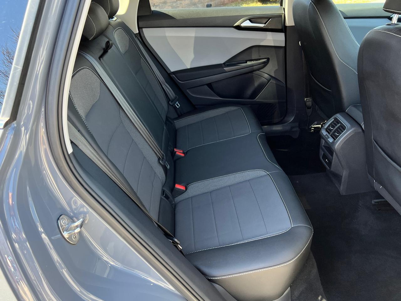 2022 Volkswagen Taos 1.5T SE Hagerstown MD