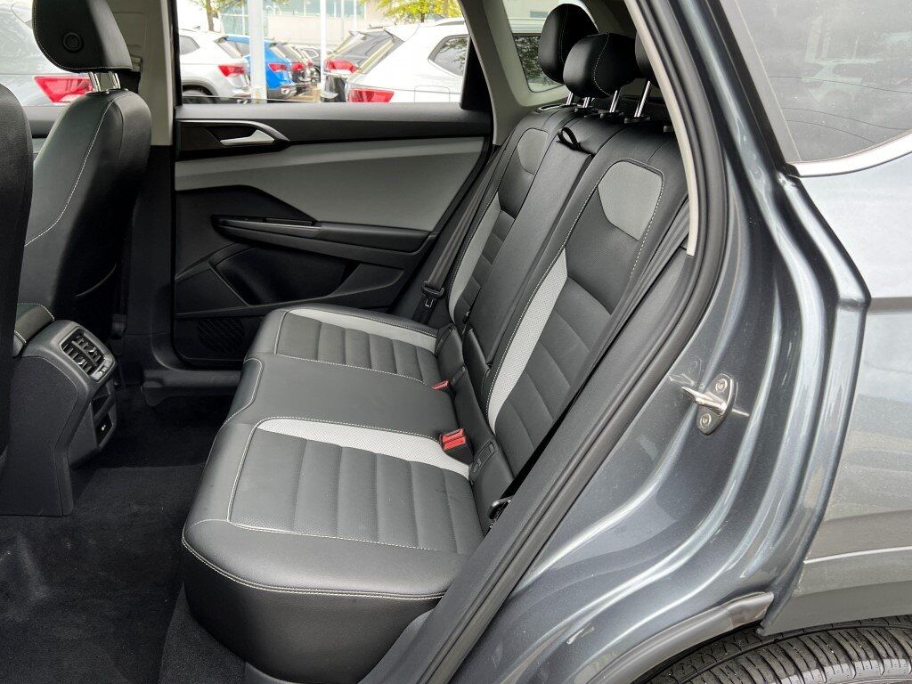 2022 Volkswagen Taos 1.5T SEL Springfield VA