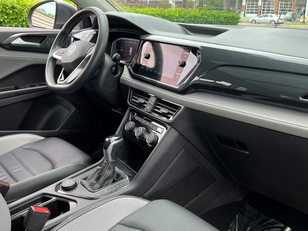 2022 Volkswagen Taos 1.5T SEL Springfield VA