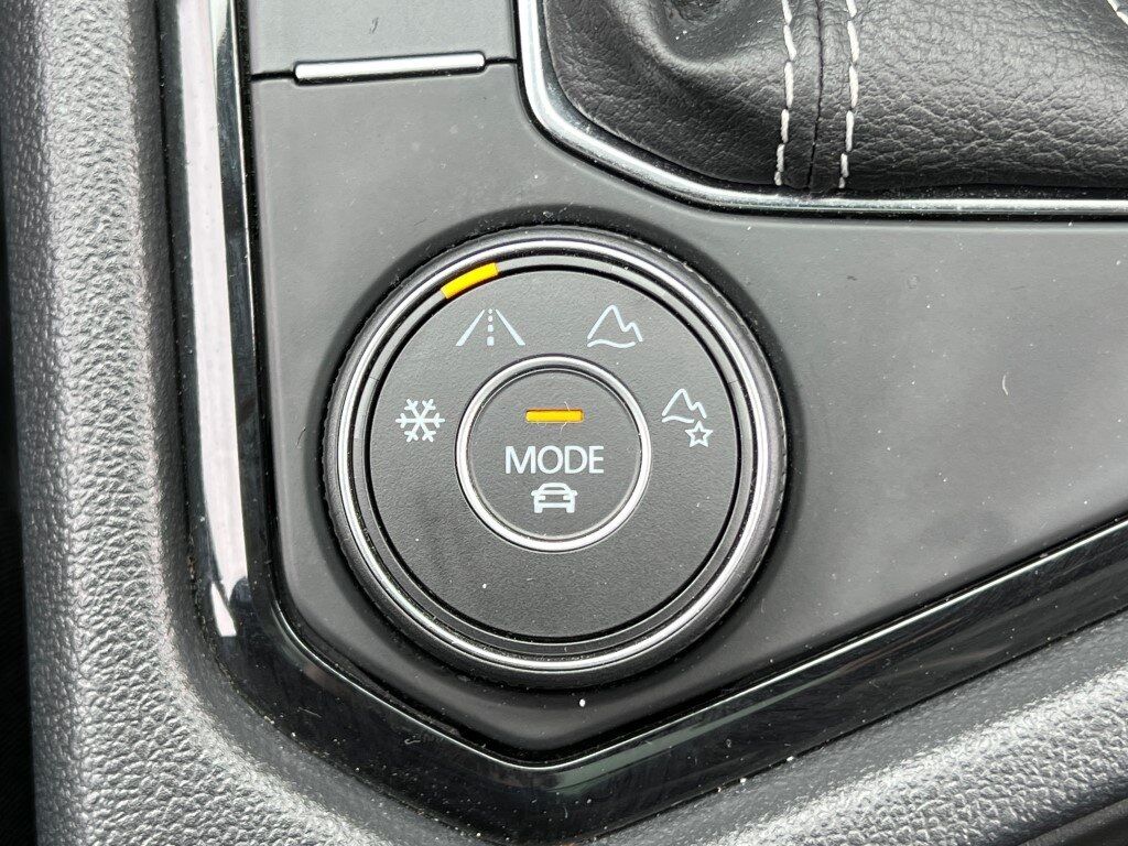 2022 Volkswagen Taos 1.5T SEL Springfield VA