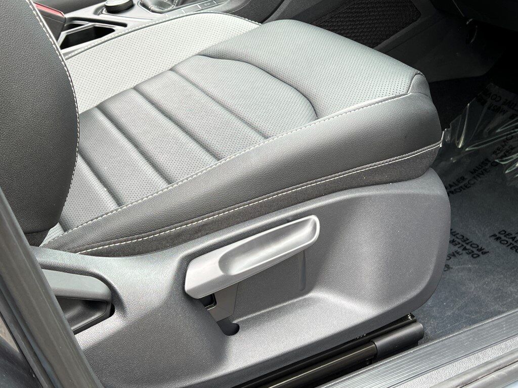 2022 Volkswagen Taos 1.5T SEL Springfield VA