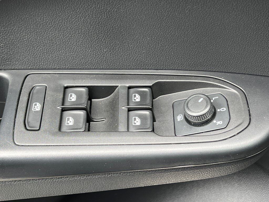 2022 Volkswagen Taos 1.5T SEL Springfield VA