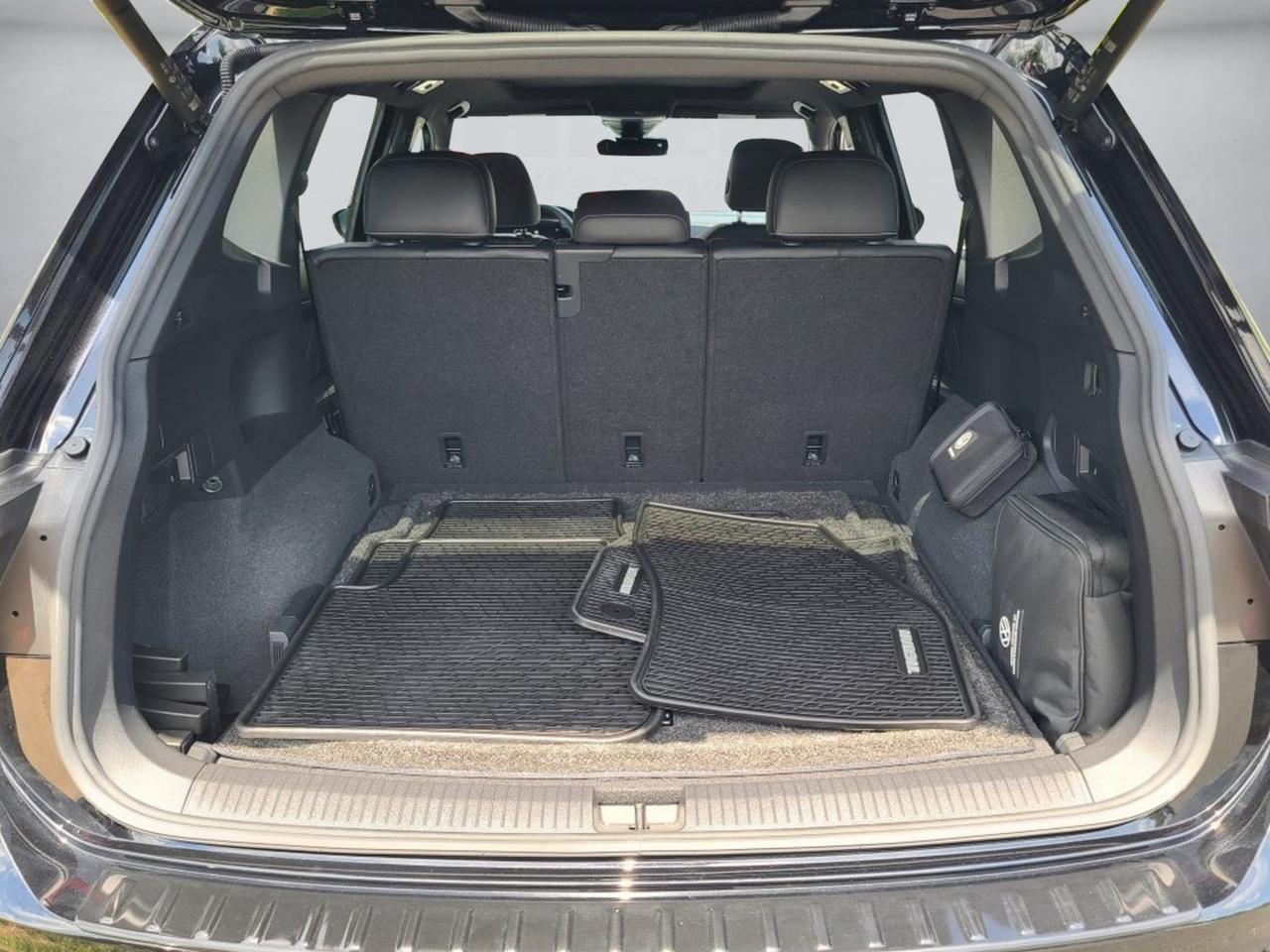 2022 Volkswagen Tiguan 2.0T SE R-Line Black Springfield VA