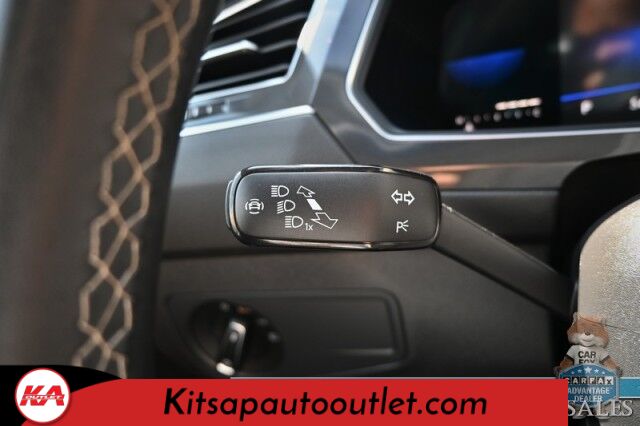 2022 Volkswagen Tiguan SE / AWD / Auto Start / Power & Heated Leather Seats / Panoramic Sunroof / Apple CarPlay & Android Auto / Back Up Camera / Power Liftgate / Keyless Entry & Start / 29 MPG / 1-Owner Banglore