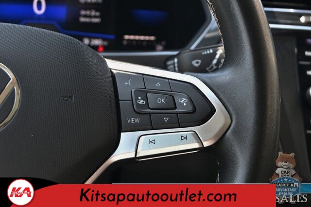 2022 Volkswagen Tiguan SE / AWD / Auto Start / Power & Heated Leather Seats / Panoramic Sunroof / Apple CarPlay & Android Auto / Back Up Camera / Power Liftgate / Keyless Entry & Start / 29 MPG / 1-Owner Banglore