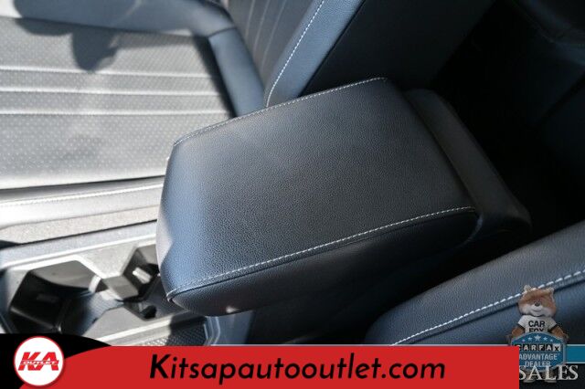 2022 Volkswagen Tiguan SE / AWD / Auto Start / Power & Heated Leather Seats / Panoramic Sunroof / Apple CarPlay & Android Auto / Back Up Camera / Power Liftgate / Keyless Entry & Start / 29 MPG / 1-Owner Banglore