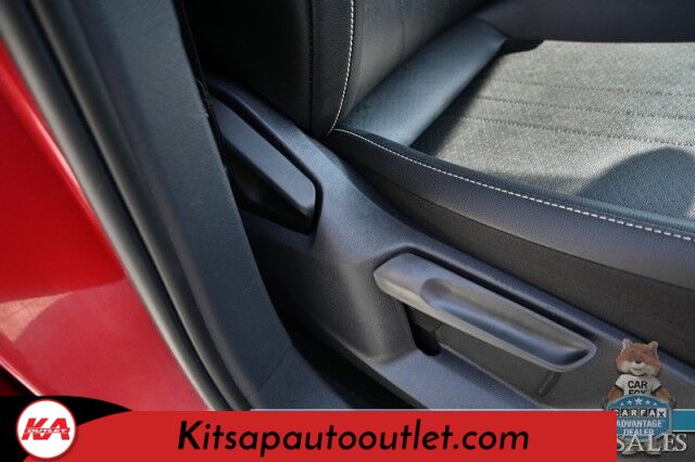2022 Volkswagen Tiguan SE / AWD / Auto Start / Power & Heated Leather Seats / Panoramic Sunroof / Apple CarPlay & Android Auto / Back Up Camera / Power Liftgate / Keyless Entry & Start / 29 MPG / 1-Owner Banglore