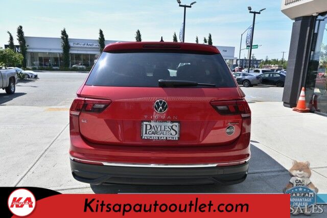2022 Volkswagen Tiguan SE / AWD / Auto Start / Power & Heated Leather Seats / Panoramic Sunroof / Apple CarPlay & Android Auto / Back Up Camera / Power Liftgate / Keyless Entry & Start / 29 MPG / 1-Owner Banglore