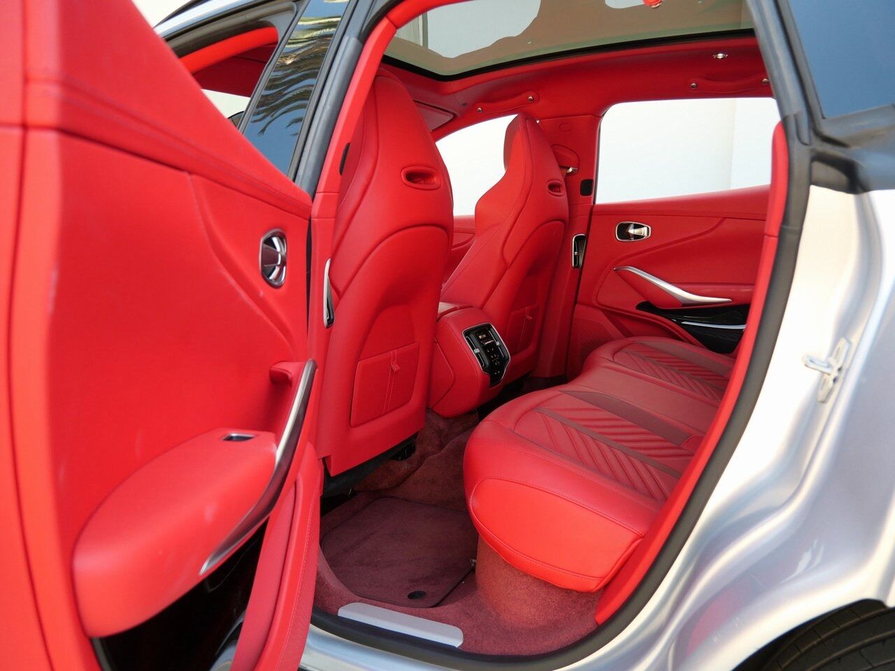 2023 Aston Martin DBX 707 707 Lawrence KS