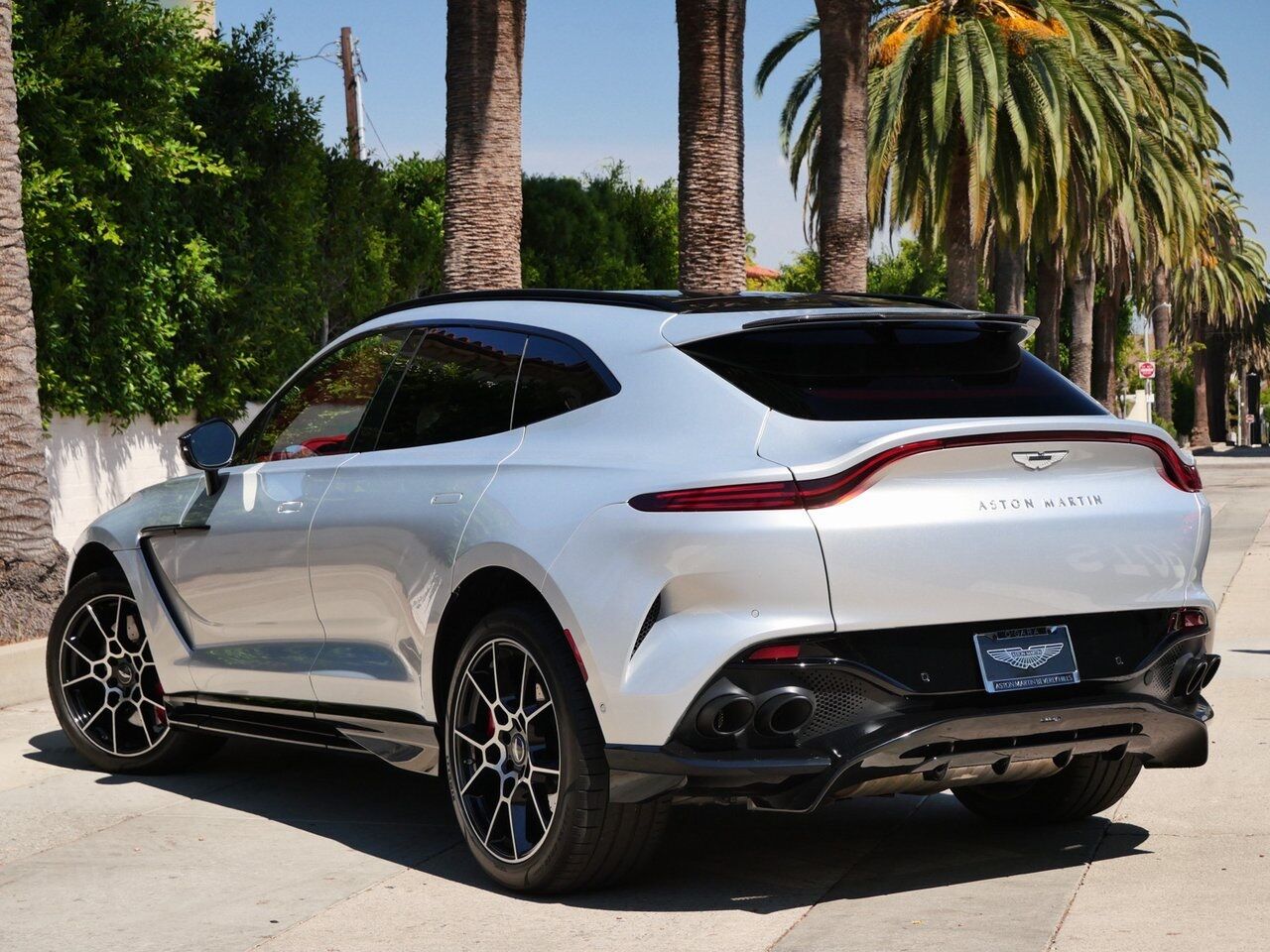 2023 Aston Martin DBX 707 707