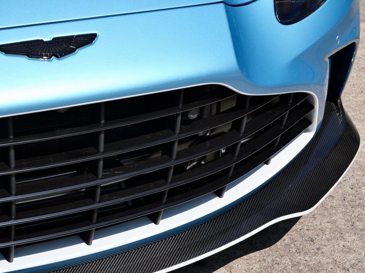 2023 Aston Martin Vantage Lawrence KS