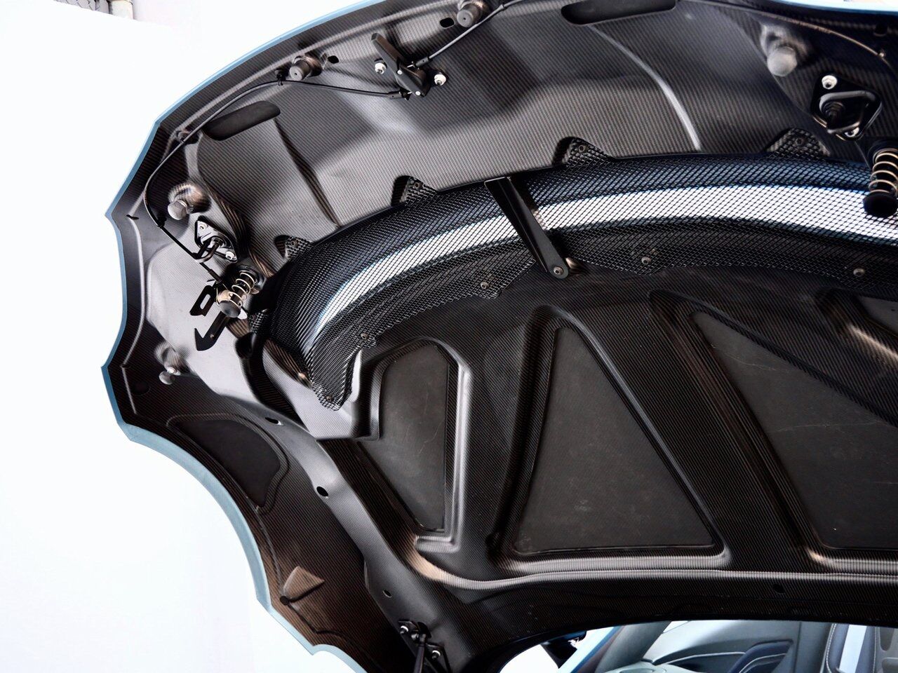 2023 Aston Martin Vantage Lawrence KS