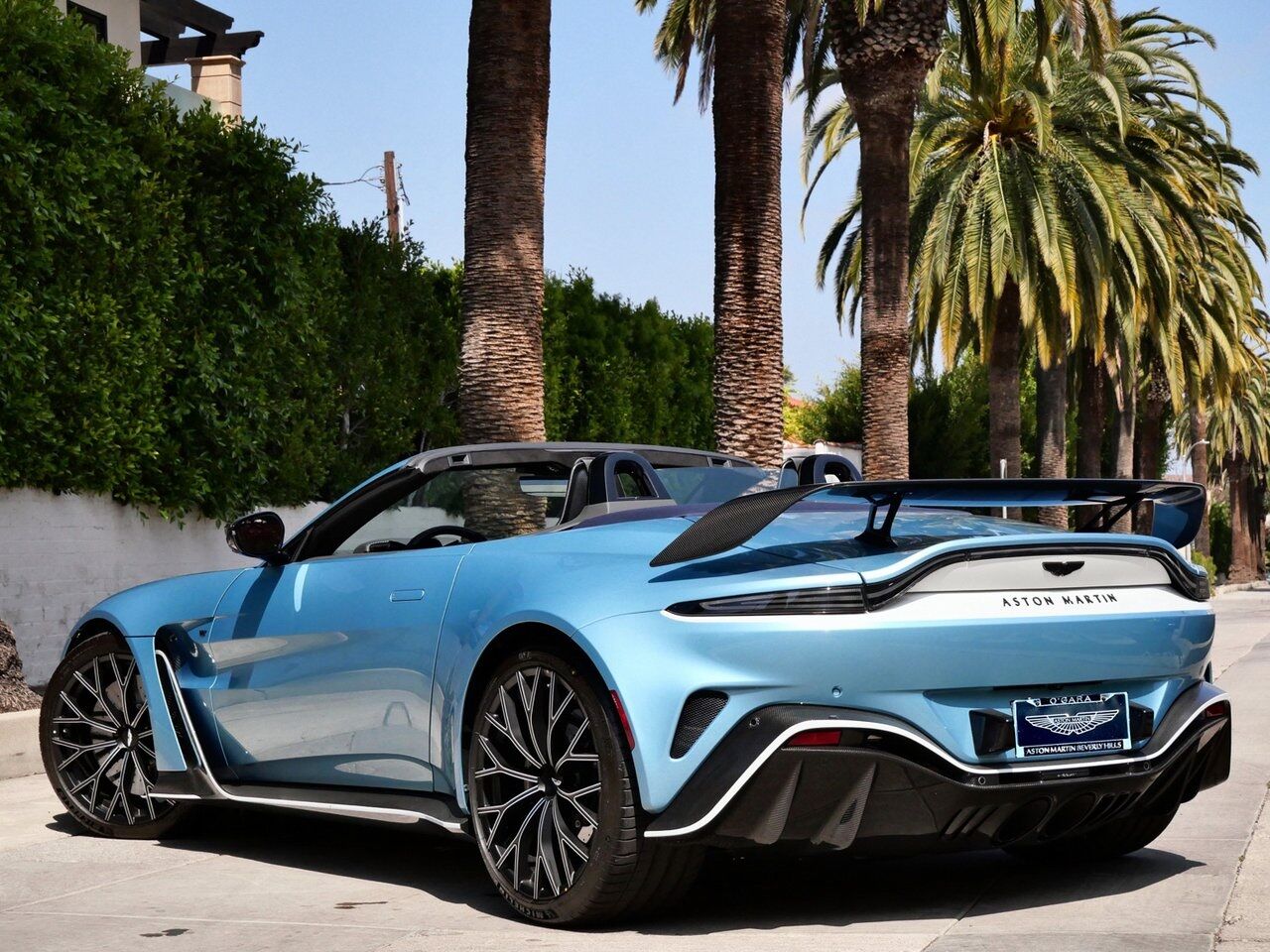 2023 Aston Martin Vantage