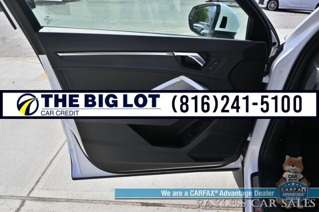 2023 Audi Q3 S Line Premium / AWD / Convenience Pkg / Power & Heated Leather Seats / Panoramic Sunroof / Lane Departure & Blind Spot Alert / Apple CarPlay & Android Auto / Backup Camera / Keyless Entry & Start / 1-Owner Banglore