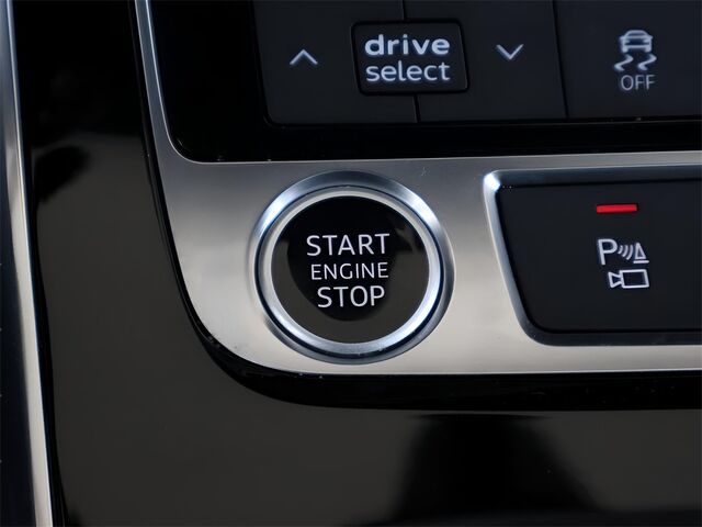 2023 Audi Q8 55 Premium Plus Merriam KS