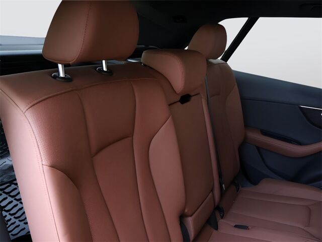 2023 Audi Q8 55 Premium Plus Merriam KS