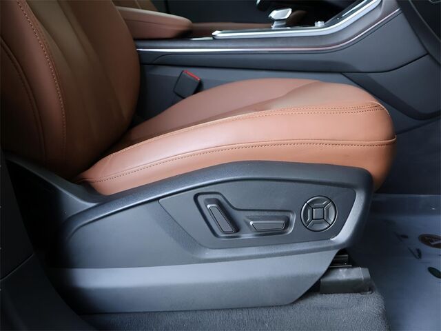 2023 Audi Q8 55 Premium Plus Merriam KS