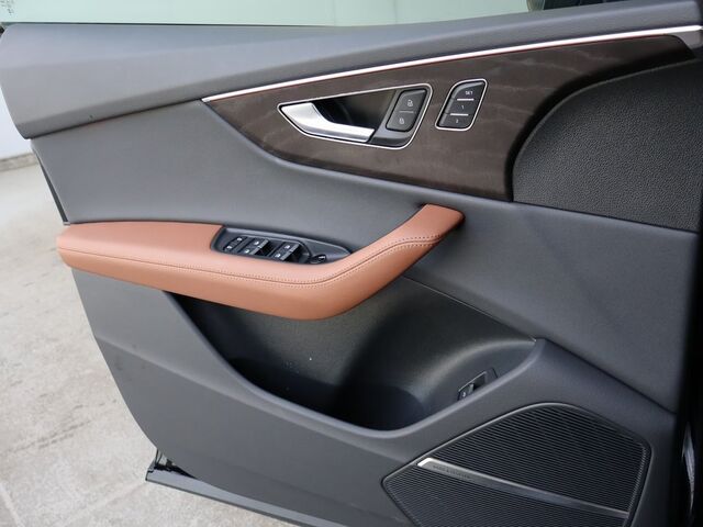 2023 Audi Q8 55 Premium Plus Merriam KS