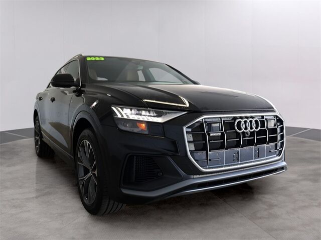 2023 Audi Q8 55 Premium Plus Merriam KS